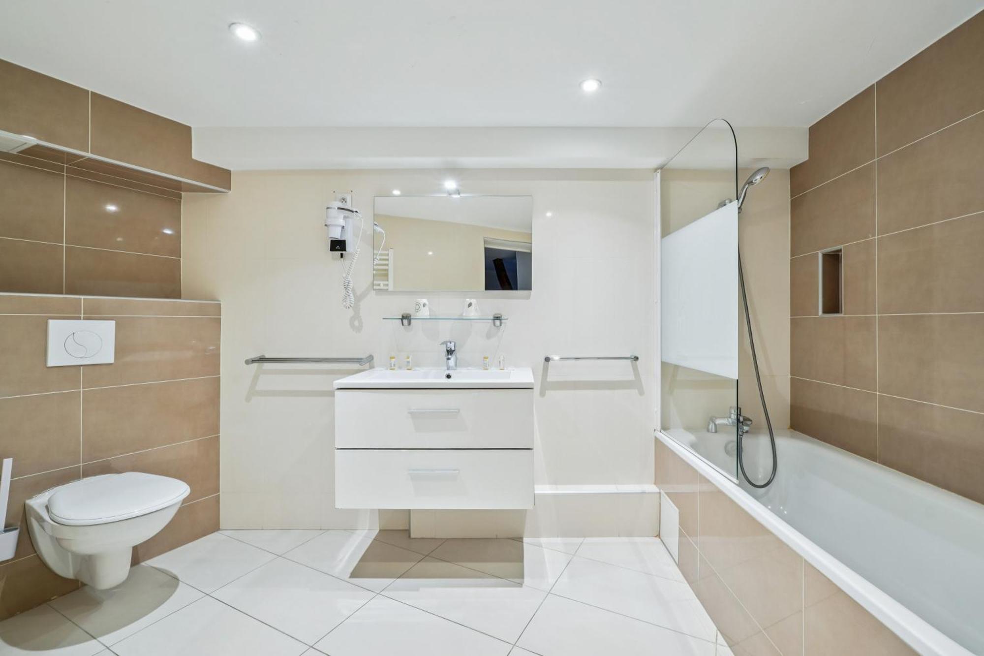 Chambre Familiale